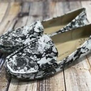 Floral loafers